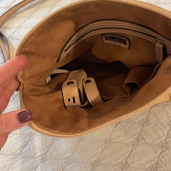 Born Concept BOC shoulder bag with phone charger - Picture 6 of 10